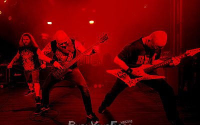 BLOOD RED THRONE live in Berlin