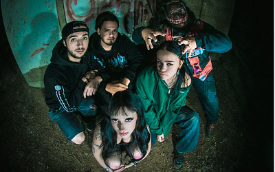 Spielen Deathcore: TORN OPEN aus New Jersey