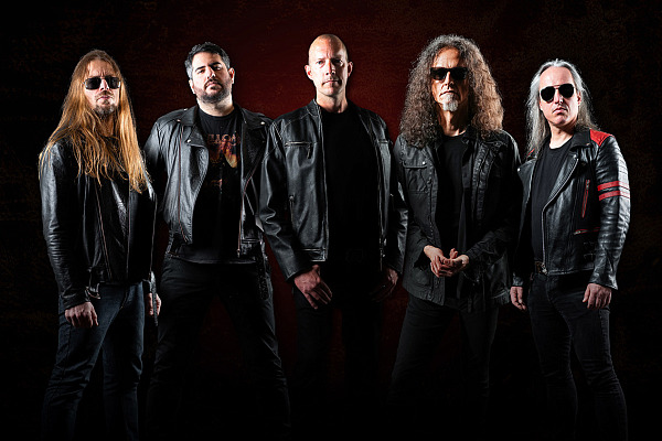 Das Bandfoto täuscht: Die Mitglieder von KRILLOAN sind sich noch nie live begegnet. Trotzdem veröffentlichen sie bald schon ihr drittes gemeinsames Album. 