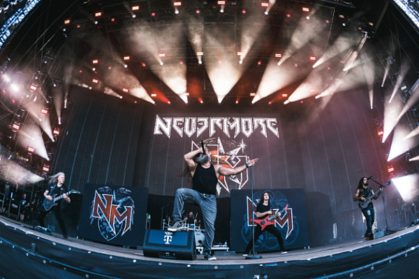 Nevermore live