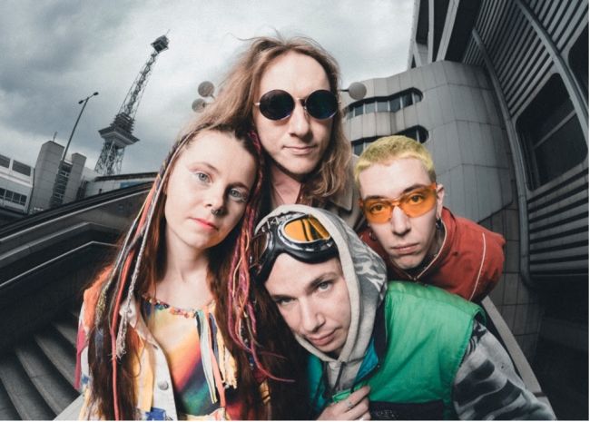 HOLOSOIL mit Video zur Single "Spirals"