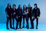 DRAGONFORCE sind jetzt zu sechst: Alissa White-Gluz steigt als neue Frontsängerin ein.