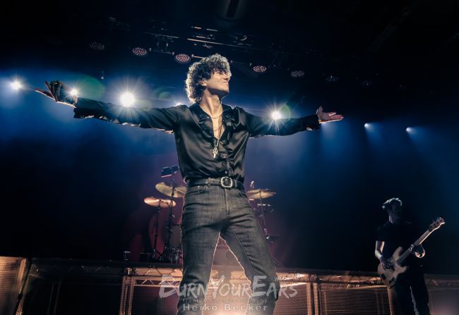 Luke Pritchard von THE KOOKS live in Berlin