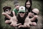 UGLY KID JOE: Video zum Track &quot;Under The Bottom&quot; (feat. Phil Campbell) online
