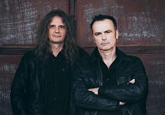 BLIND GUARDIAN im Interview: „Wir werden unser eigenes Label“ Blind-Guardian-Masterminds André Olbrich (g) und Hansi Kürsch (v)