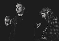 Alien Fox im Interview zu ihrem Debüt "Road"