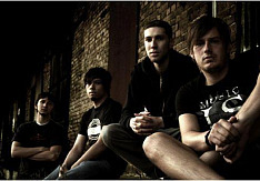 Distance In Embrace, Insert Coin, Electric Camembert & Riot Noise - Dülmen / Neue Spinnerei Review