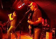 Revolverheld & Wir - 01.02.06 / Freiburg: Jazzhaus Review